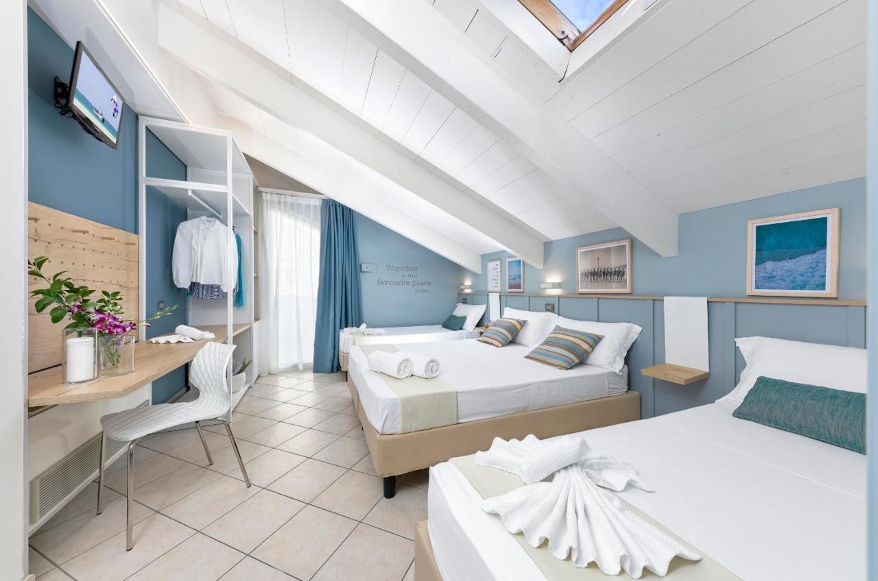 Hotel La Residenza Riccione Rum bild