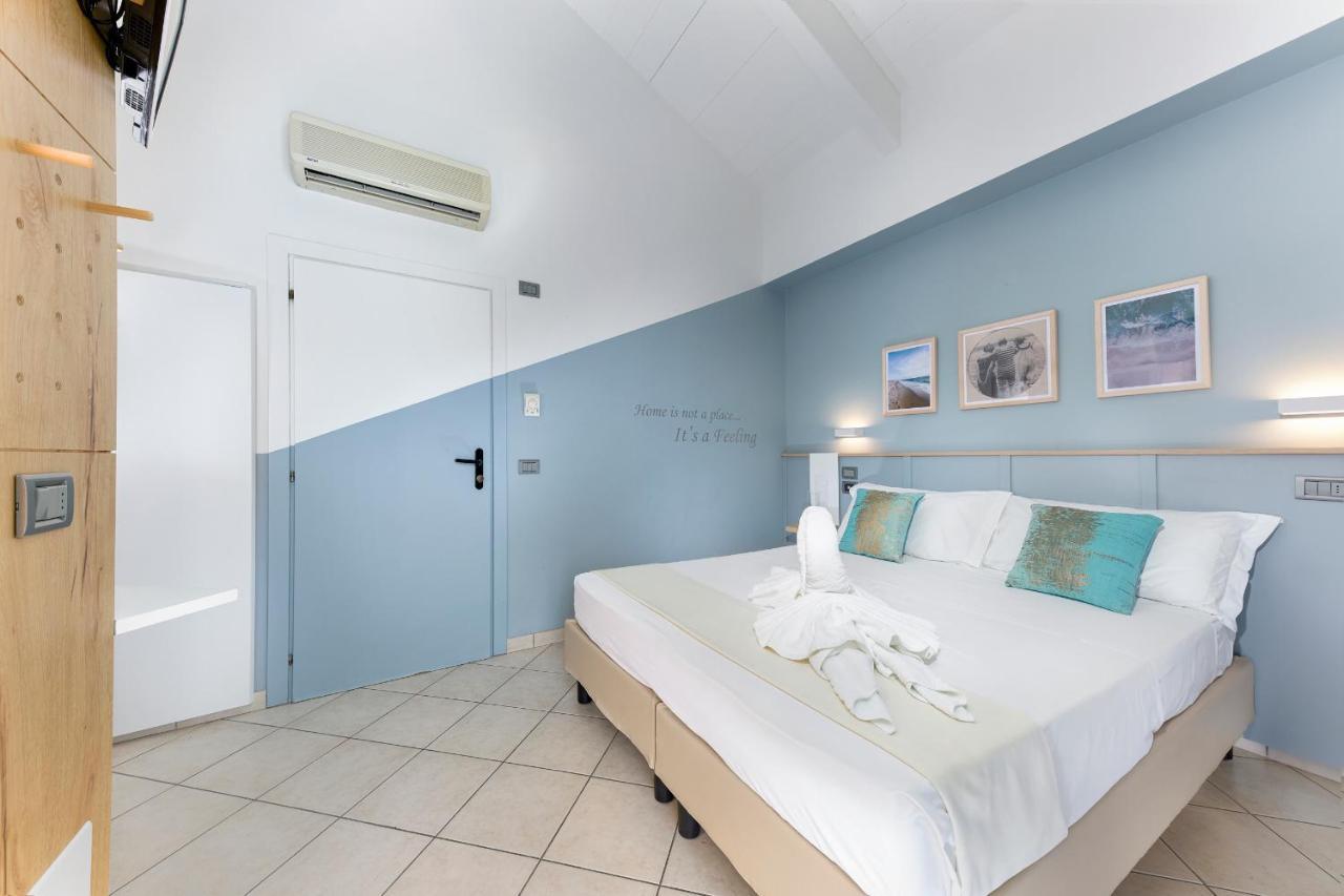 Hotel La Residenza Riccione Rum bild