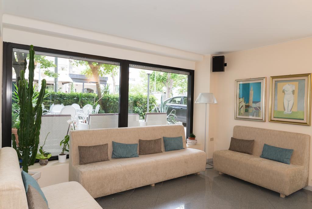 Hotel La Residenza Riccione Exteriör bild